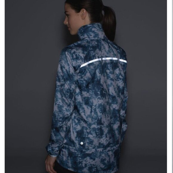 Lululemon Miss Misty Pack Jacket SeaSide Silver Fox Alberta Lake Full Zip Size 2 - Picture 3 of 13